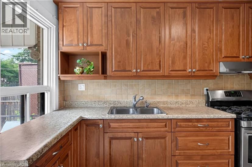 172 KENSINGTON Avenue S — photo 27 of 40