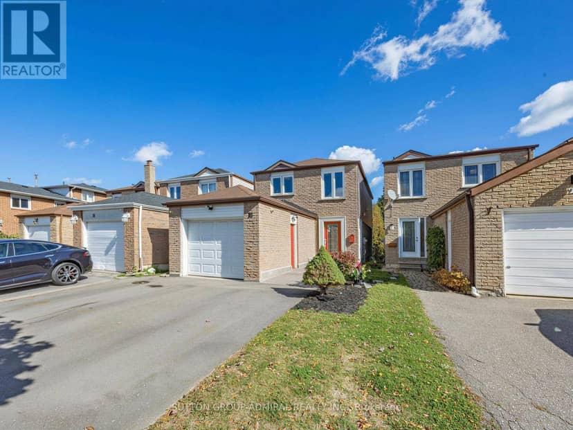 18 Riviera Drive, Vaughan, photo 2