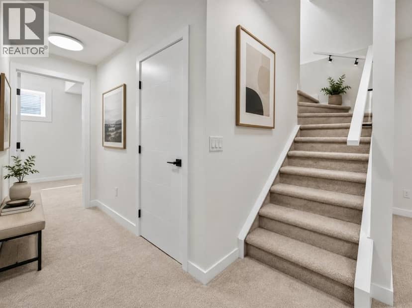 2354 7 Street NW — photo 17 of 22