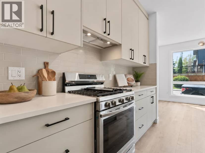 2354 7 Street NW, Calgary, photo 3