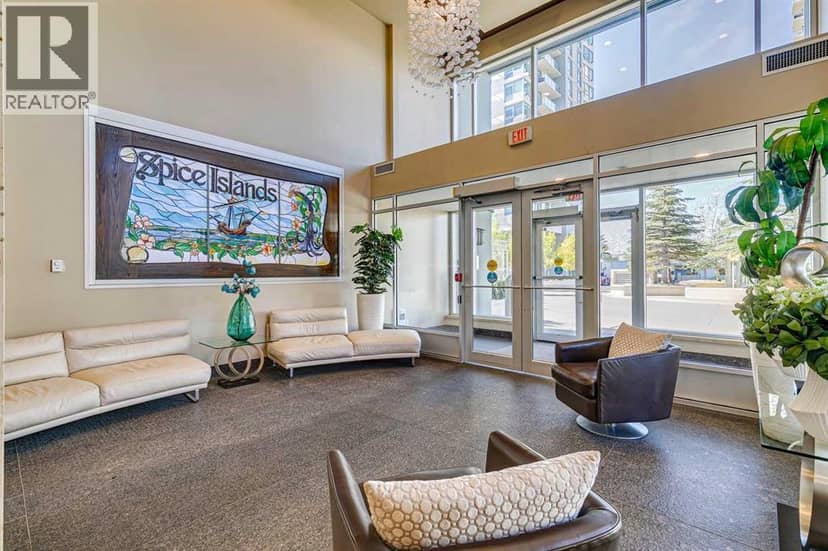 706, 99 Spruce Place SW, Calgary, photo 2