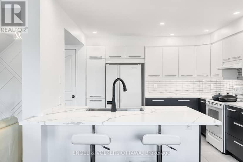 290 Citiplace Drive — photo 14 of 30