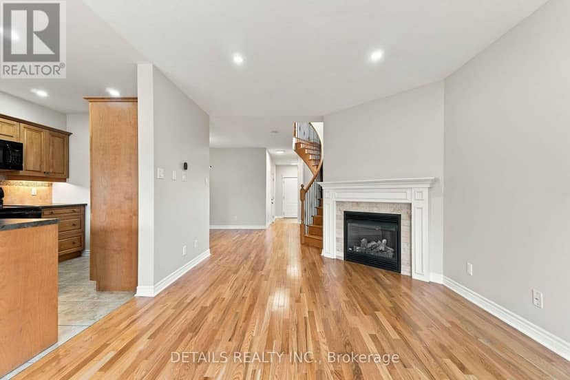 1034 Marconi Avenue — photo 10 of 40