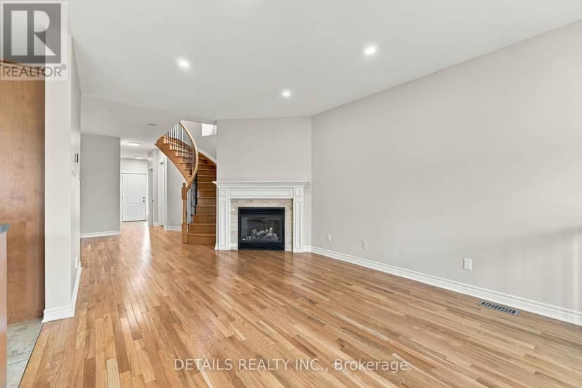 1034 Marconi Avenue — photo 11 of 40