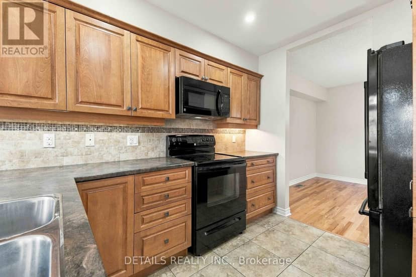1034 Marconi Avenue — photo 13 of 40
