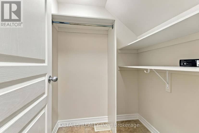 1034 Marconi Avenue — photo 20 of 40