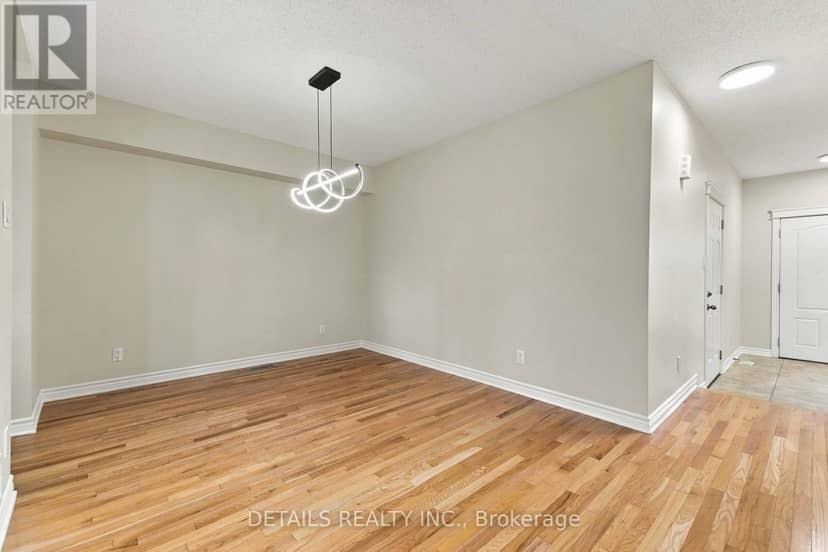 1034 Marconi Avenue — photo 8 of 40