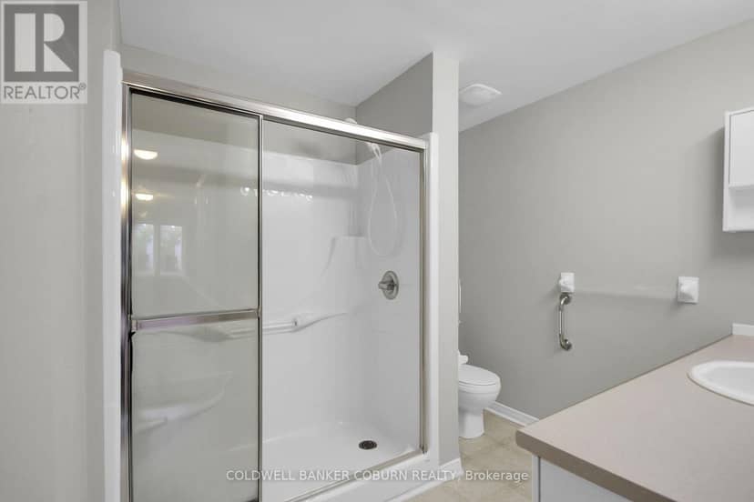 F - 10 Daybreak Street, Ottawa, photo 8