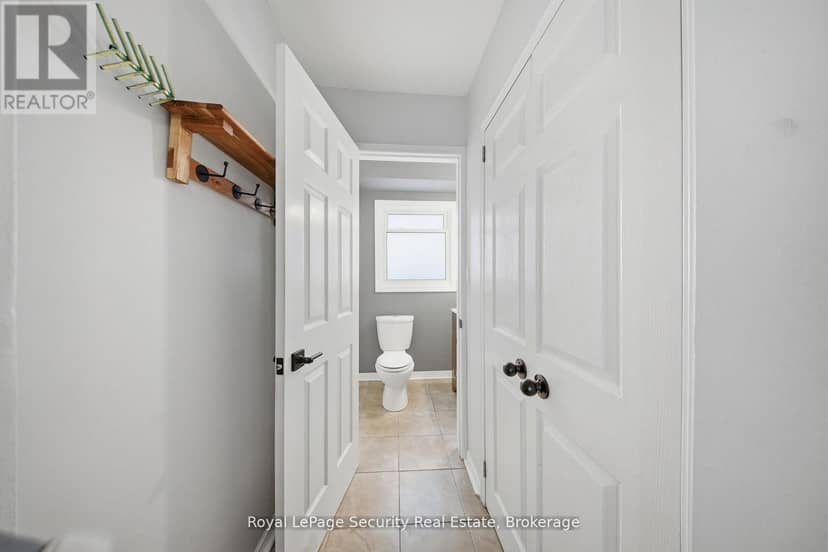122 Browning Trail, Barrie, photo 7