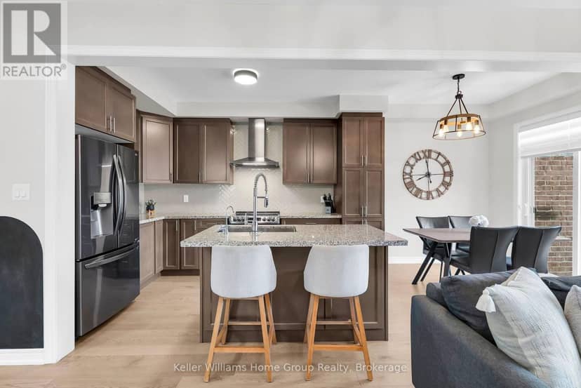 108 Mutrie Boulevard — photo 11 of 40