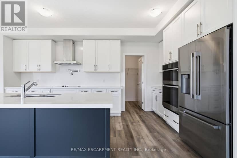 96 Valley Trail Place — photo 14 of 40
