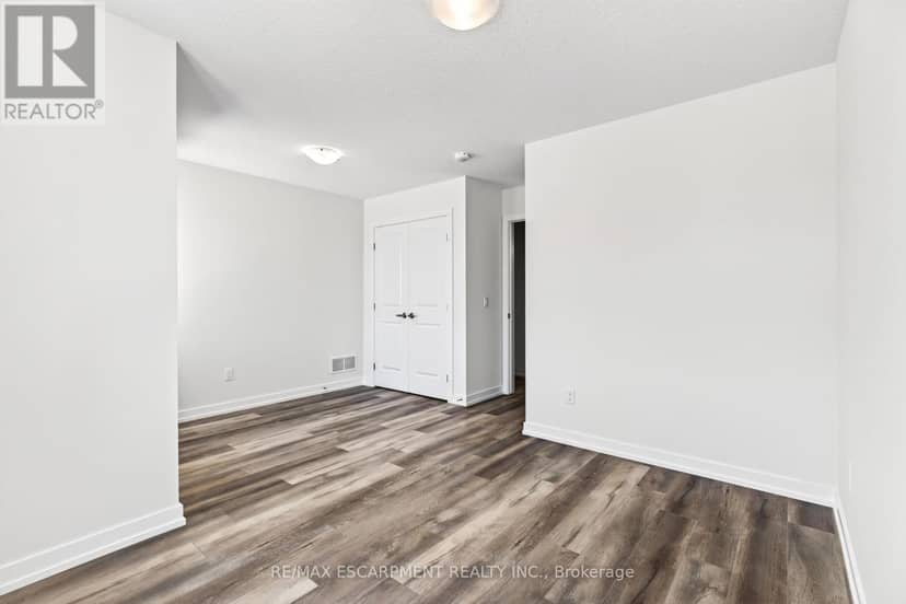 96 Valley Trail Place — photo 21 of 40