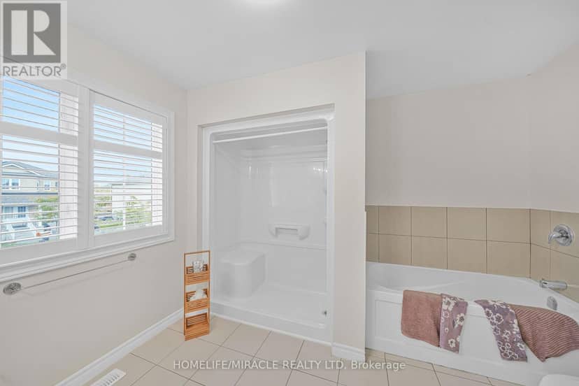 57 Brennan Crescent — photo 28 of 40