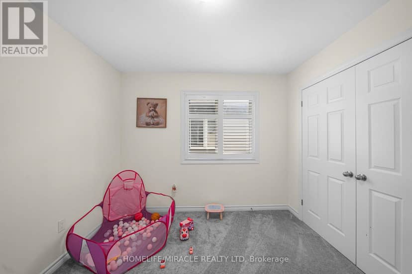 57 Brennan Crescent — photo 33 of 40