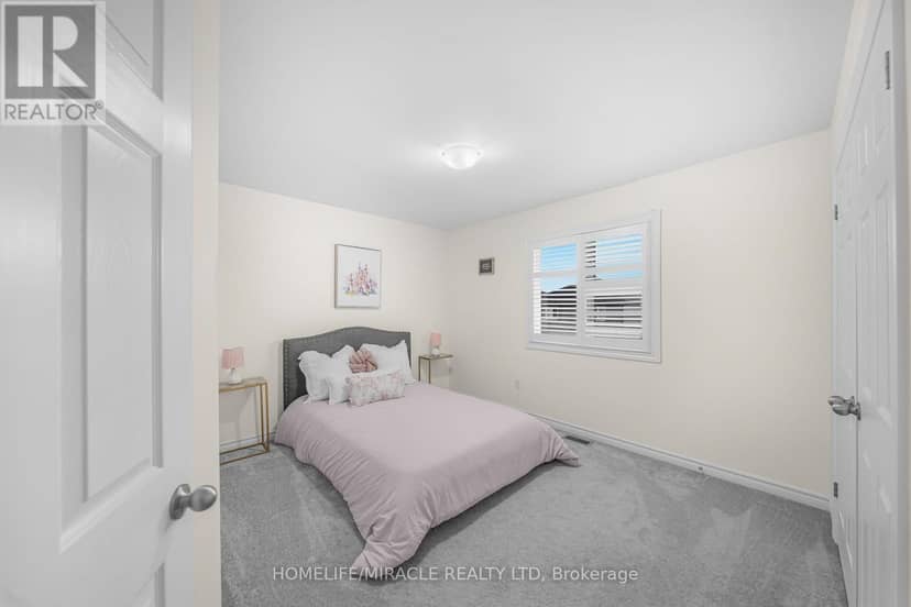 57 Brennan Crescent — photo 34 of 40