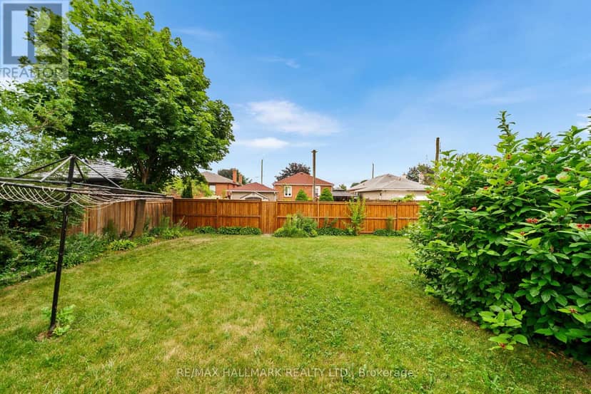 27 Sunray Crescent — photo 35 of 39