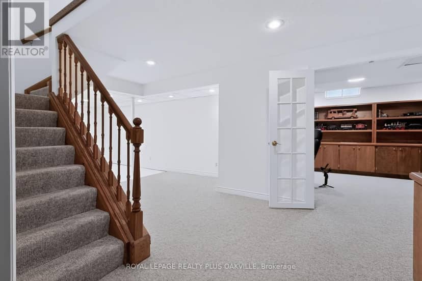 279 Hickory Circle — photo 36 of 40