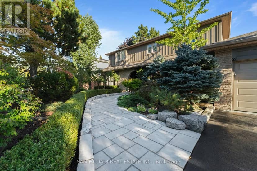21 Kenninghall Boulevard — photo 16 of 40