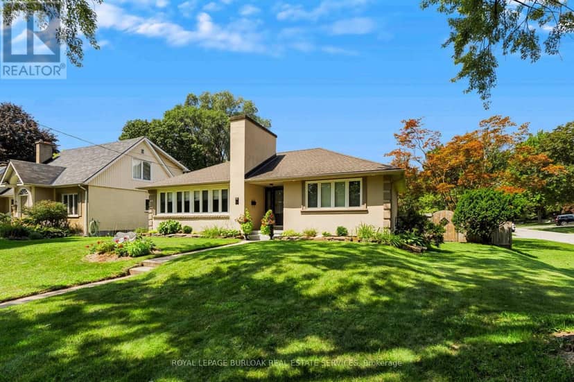 497 Townsend Avenue, Burlington, photo 2