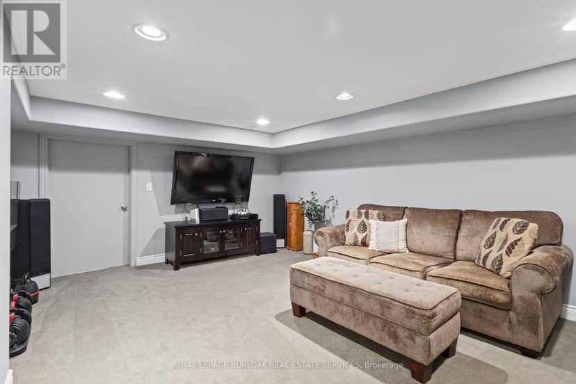 497 Townsend Avenue — photo 23 of 40