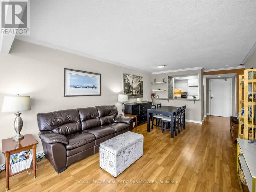 504 - 2091 Hurontario Street, Mississauga, photo 8