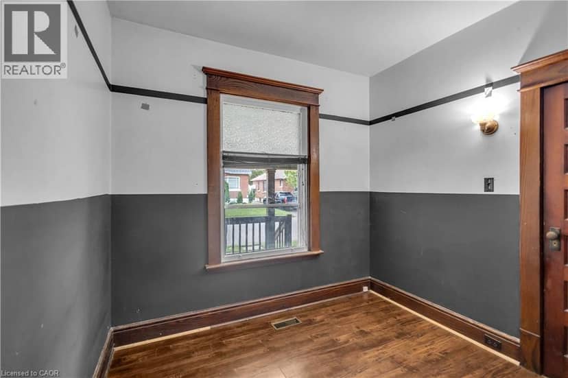 49 MINTERN Avenue — photo 16 of 37