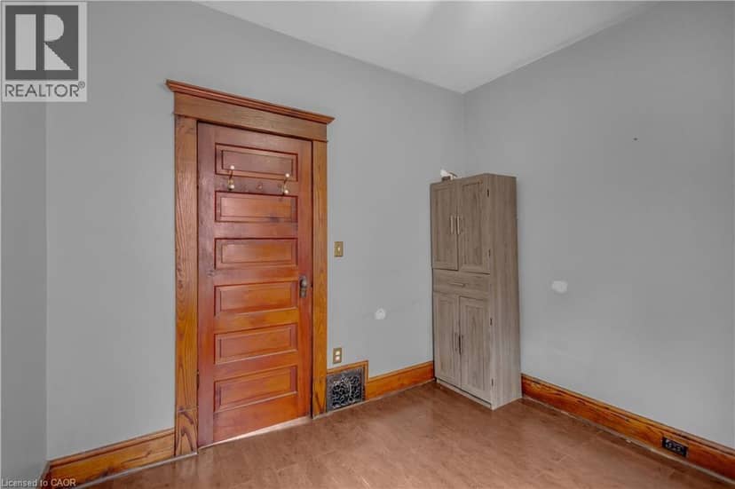 49 MINTERN Avenue — photo 19 of 37
