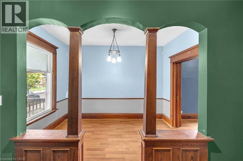49 MINTERN Avenue, Brantford, photo 5
