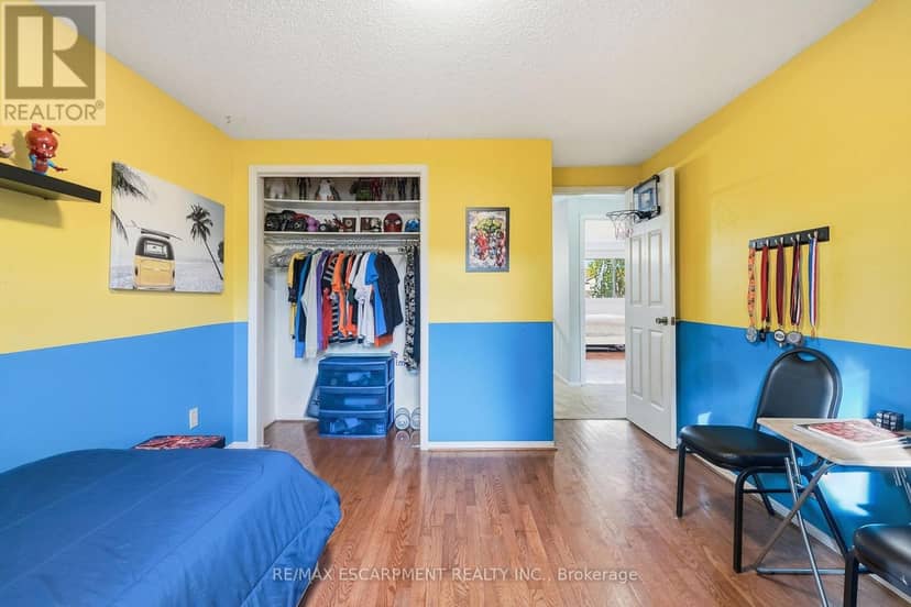 18 Rowntree Drive — photo 30 of 40