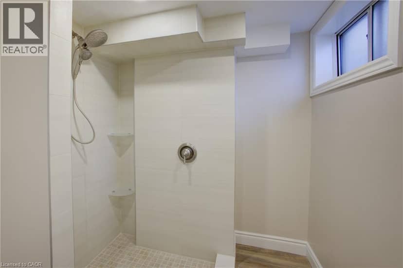 24 VALEWOOD Place — photo 35 of 40