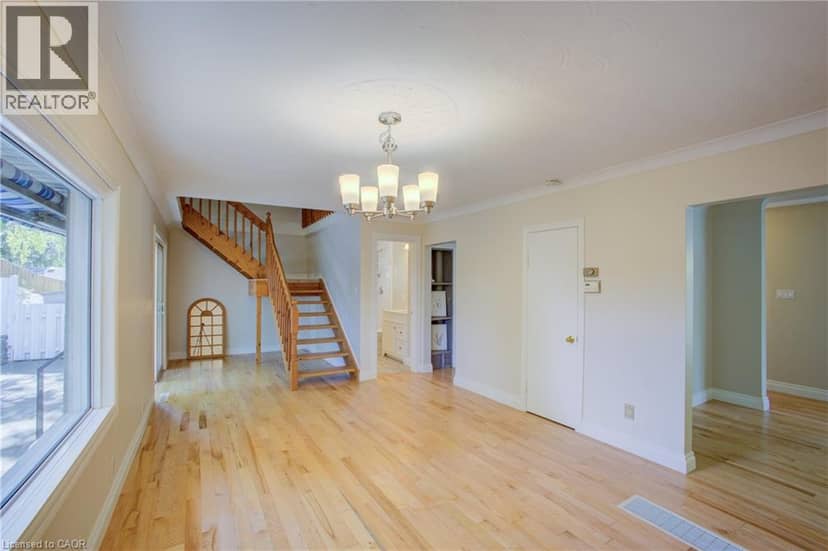 24 VALEWOOD Place — photo 7 of 40