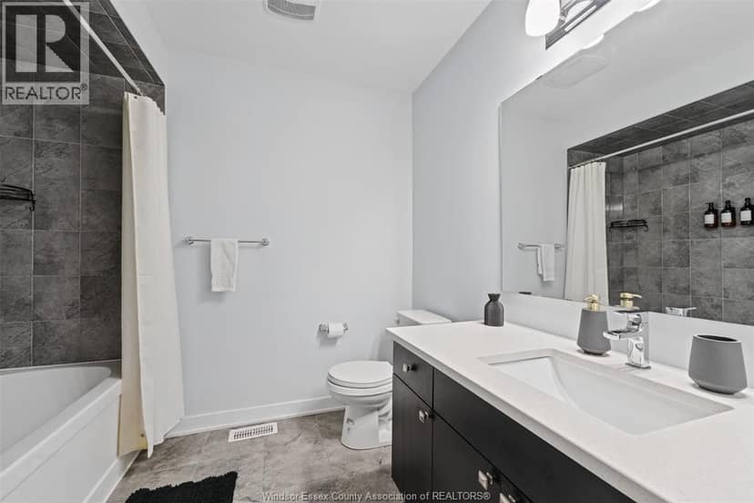 2107 WINSOME Terrace — photo 29 of 40