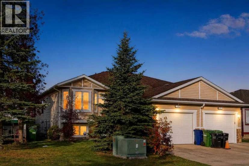 445 Stonegate Way NW, Airdrie