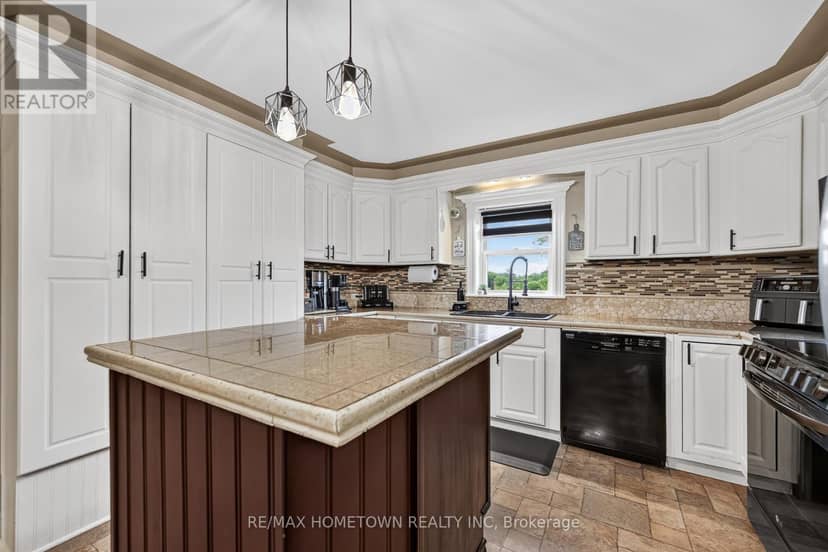 9142 County Rd 6 Road — photo 10 of 37