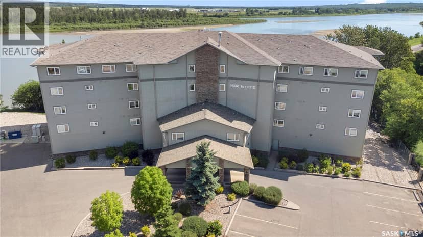 103 1602 1st STREET E, Prince Albert, photo 2