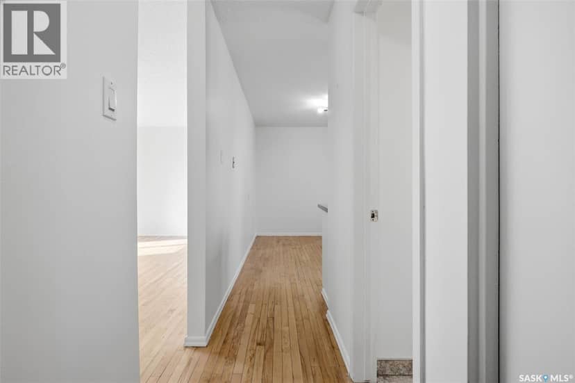 98 Read AVENUE, Regina, photo 7