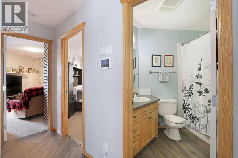227 Meadowbrook Drive — photo 28 of 40