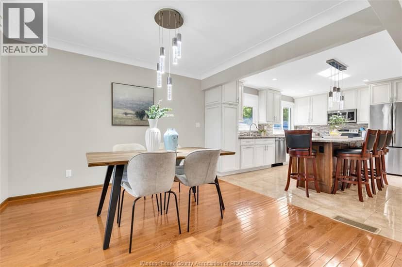 1367 Isabelle Place — photo 5 of 28