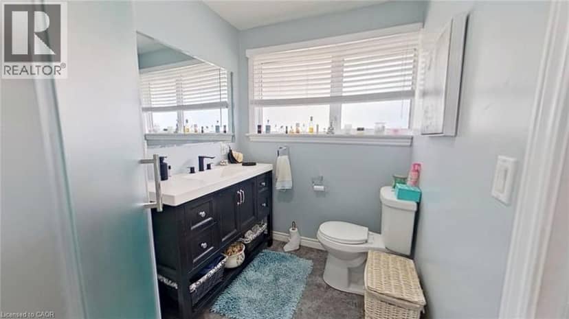 27 HEPBURN Avenue — photo 19 of 40