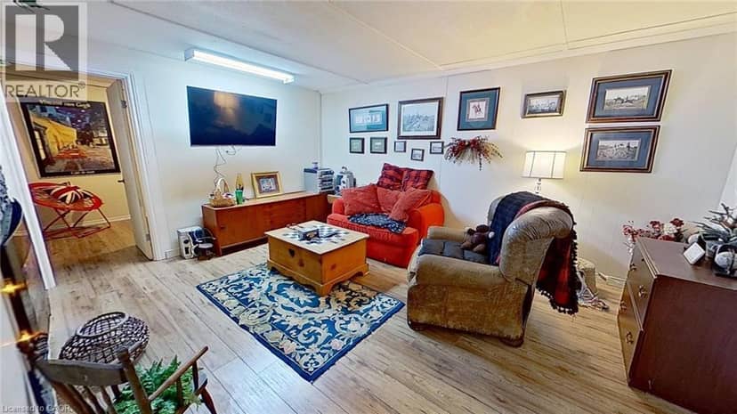 27 HEPBURN Avenue — photo 24 of 40