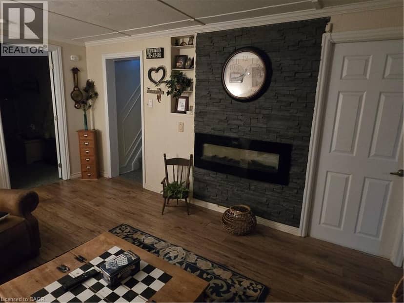 27 HEPBURN Avenue — photo 31 of 40