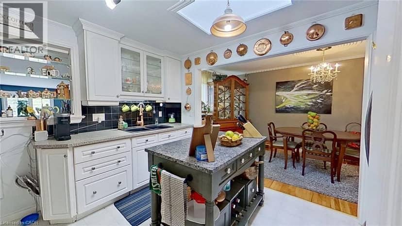 27 HEPBURN Avenue — photo 7 of 40