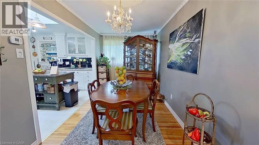 27 HEPBURN Avenue — photo 14 of 40