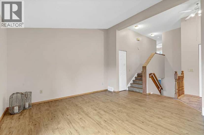 1418 Ranchlands Way NW, Calgary, photo 6