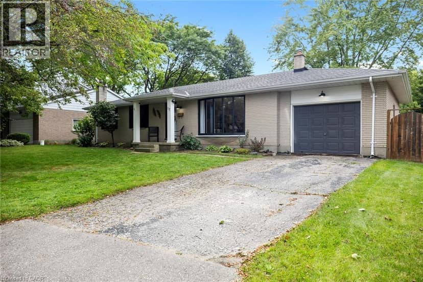 17 BUTLER Drive — photo 4 of 33
