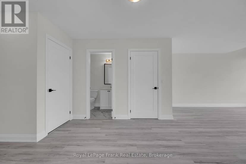 321 Anderson Avenue — photo 16 of 35