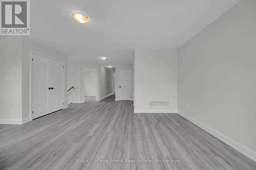 321 Anderson Avenue — photo 20 of 35