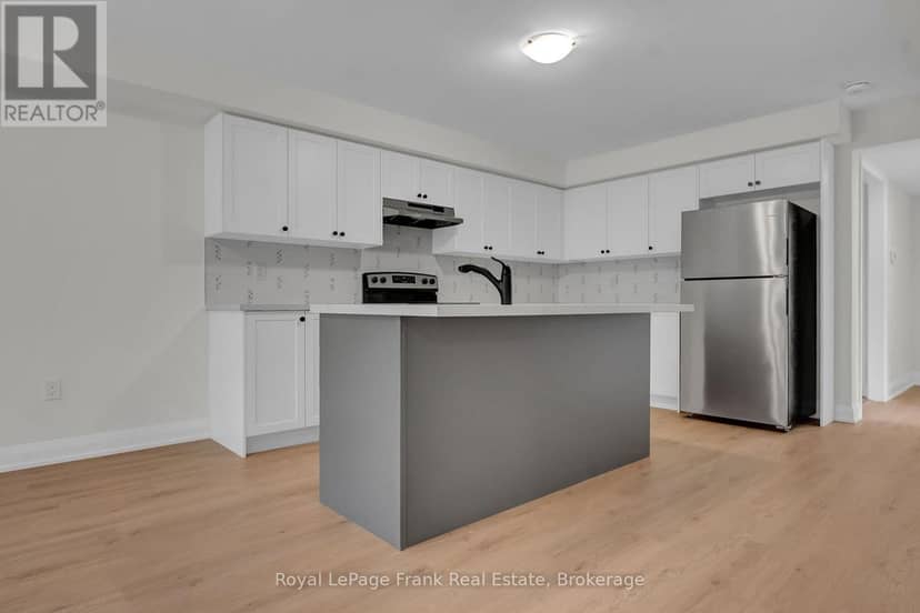 321 Anderson Avenue, Oshawa, photo 7