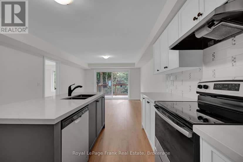 321 Anderson Avenue, Oshawa, photo 6