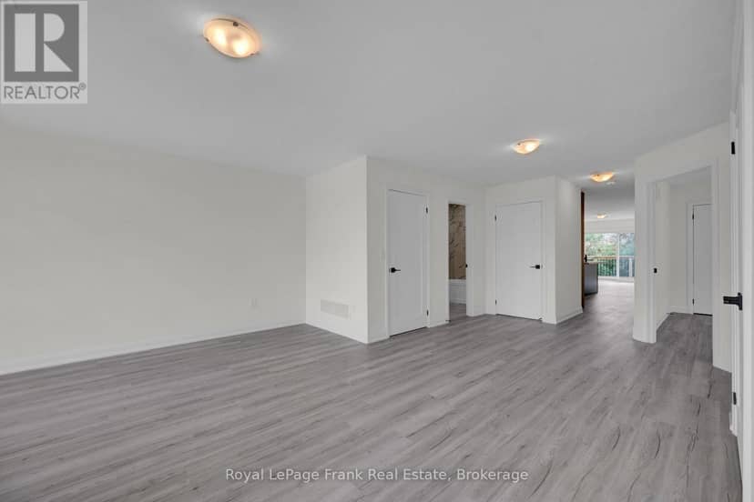 323 Anderson Avenue — photo 24 of 40